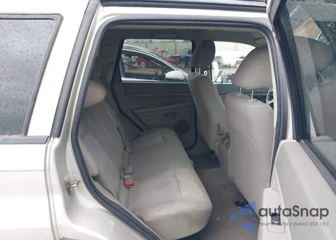 2007 Jeep Grand Cherokee Laredo z USA, uszkodzony, nr VIN 1J8GR48KX7C521617